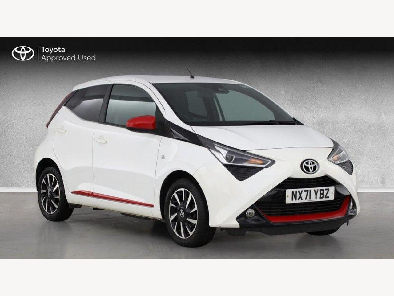 Main listing image - Toyota Aygo