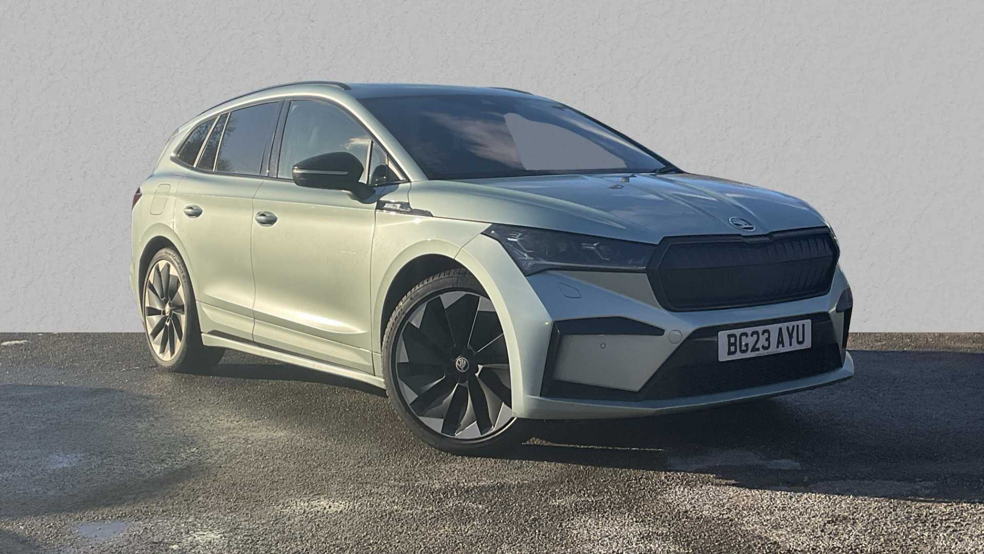 Main listing image - Skoda Enyaq