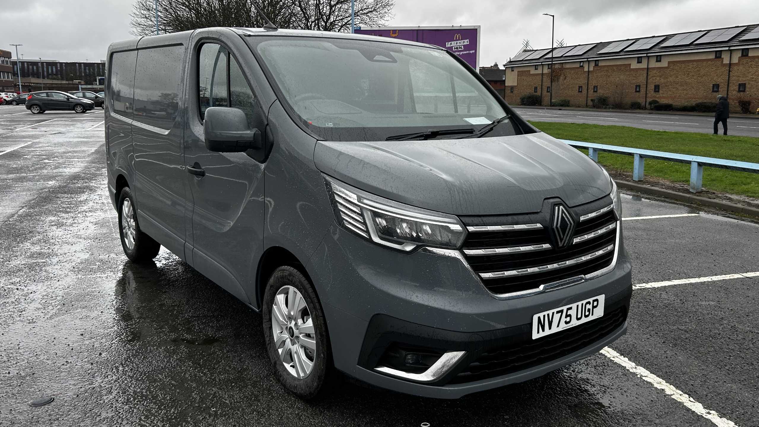 Main listing image - Renault Trafic
