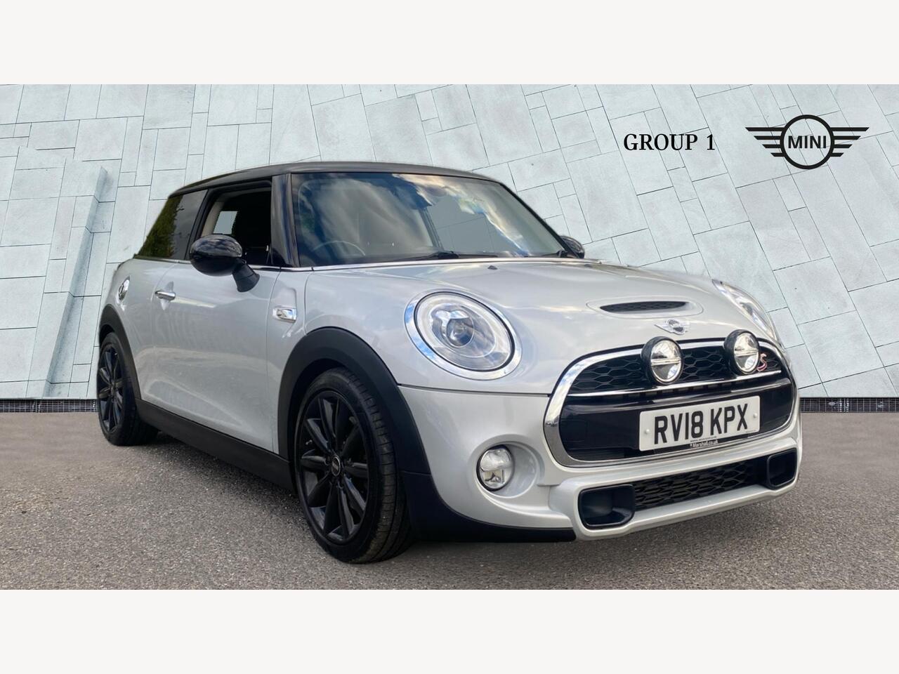 Main listing image - MINI Hatchback