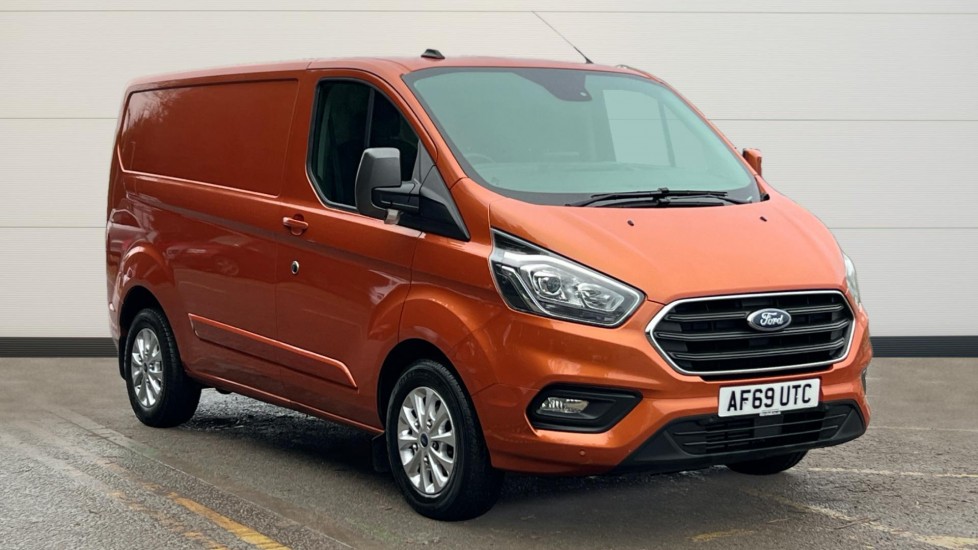 Main listing image - Ford Transit Custom