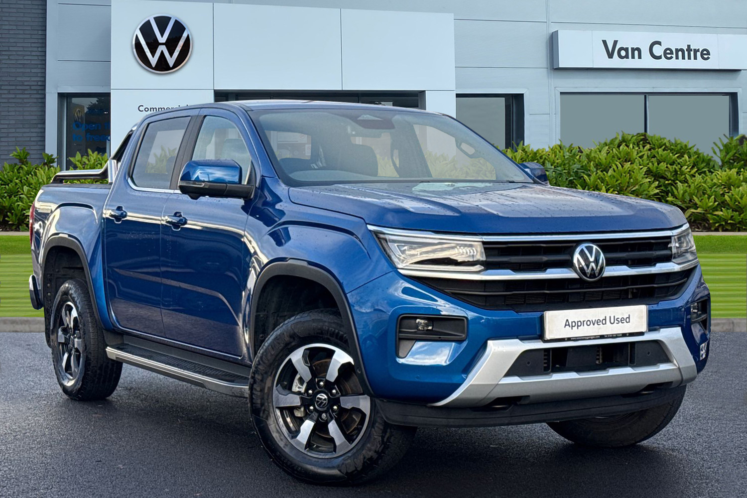 Main listing image - Volkswagen Amarok