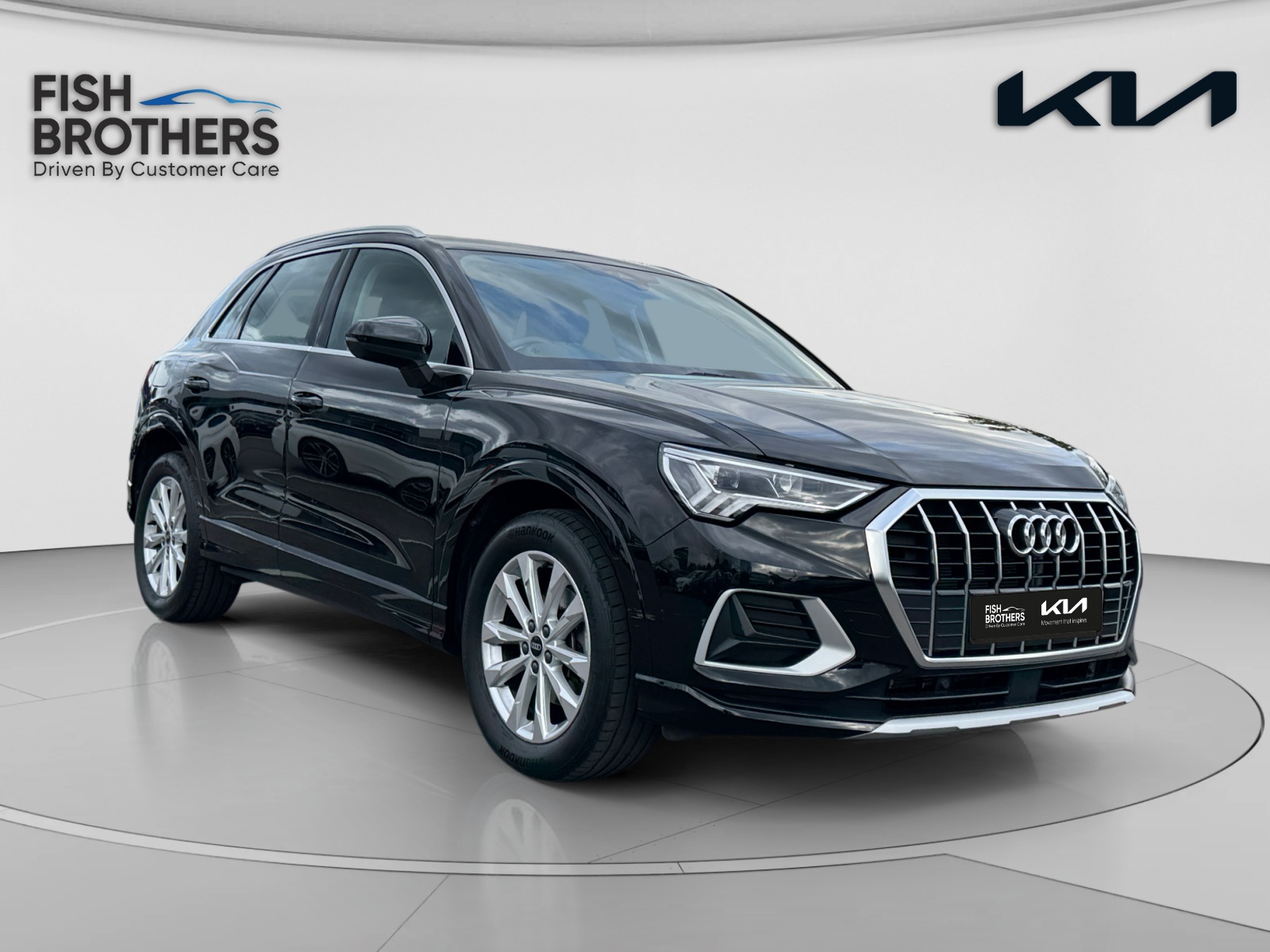 Main listing image - Audi Q3