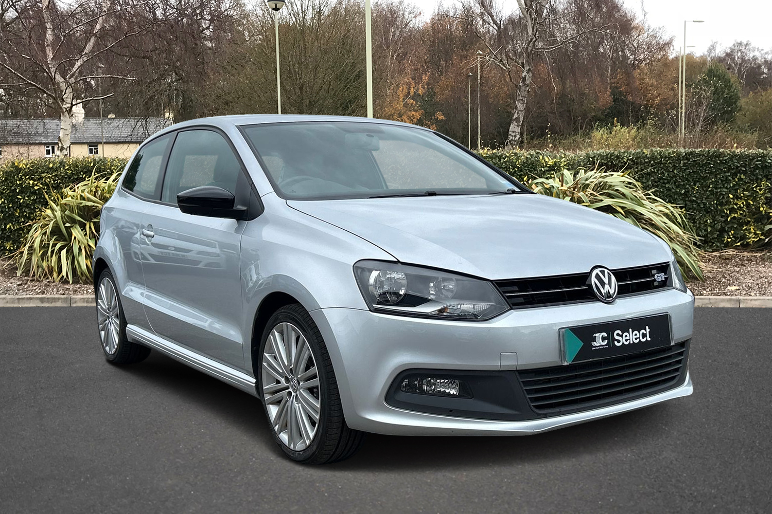 Main listing image - Volkswagen Polo
