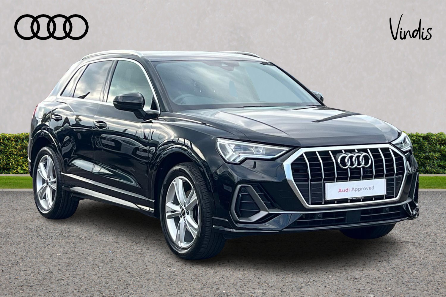 Main listing image - Audi Q3