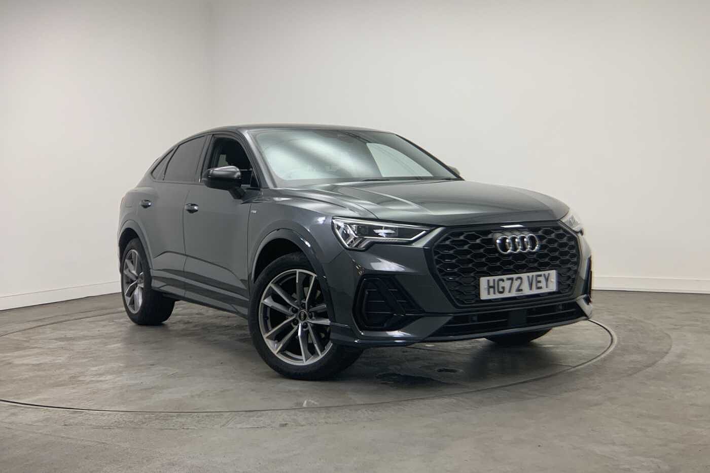 Main listing image - Audi Q3