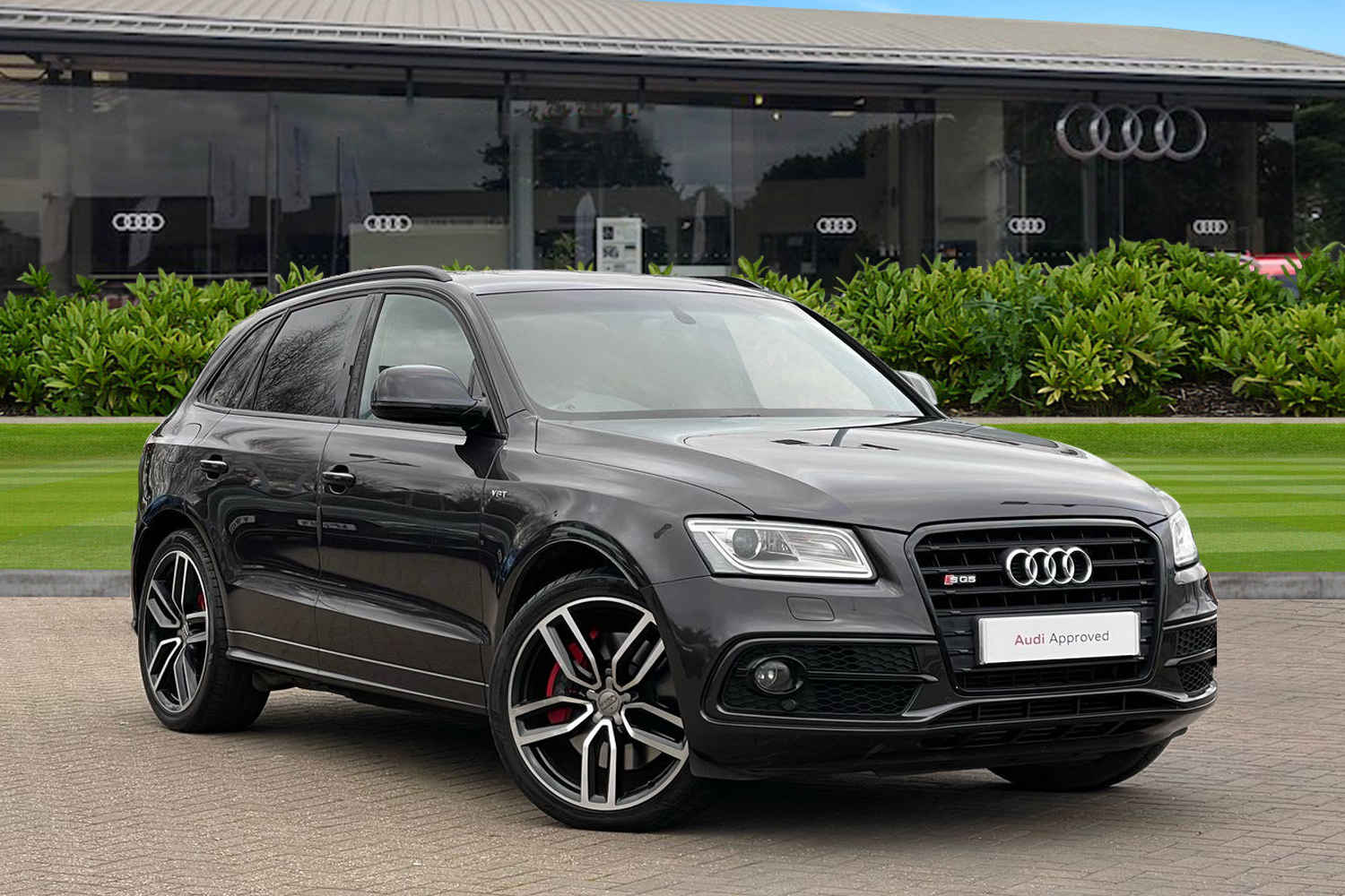 Main listing image - Audi SQ5