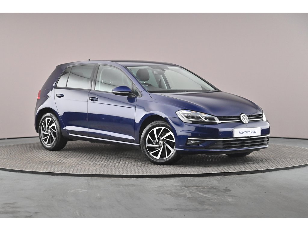 Main listing image - Volkswagen Golf
