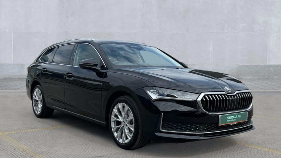 Main listing image - Skoda Superb Estate