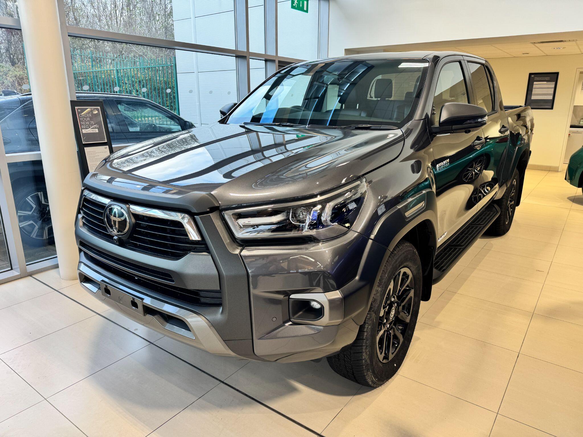Main listing image - Toyota Hilux