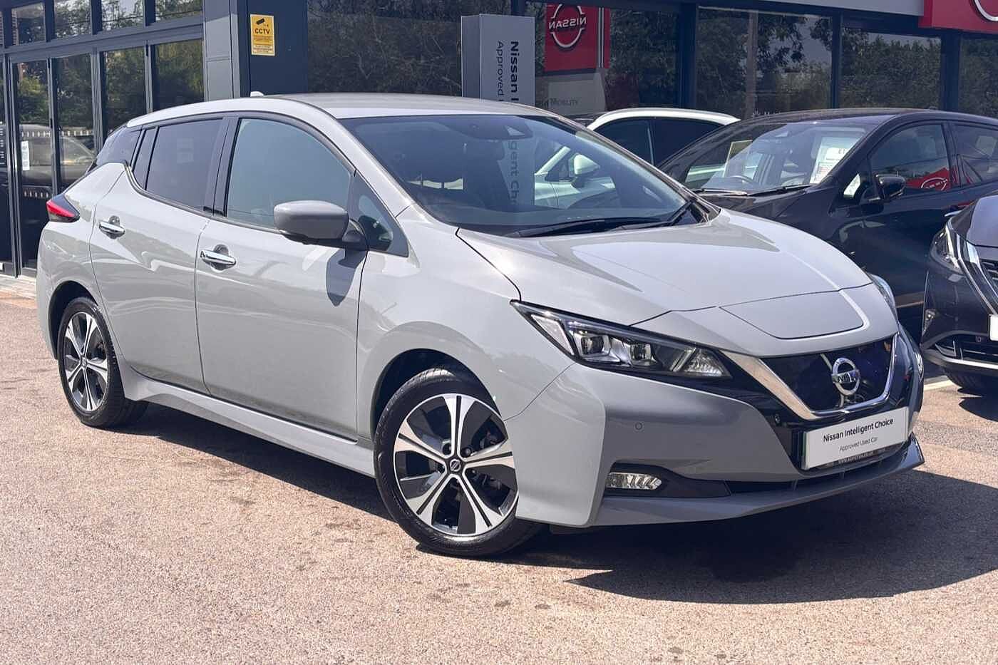Main listing image - Nissan Leaf