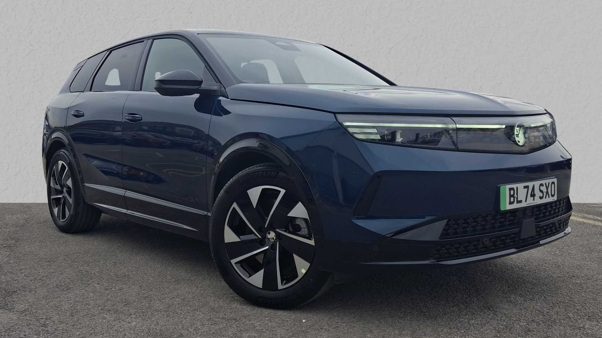 Main listing image - Vauxhall Grandland