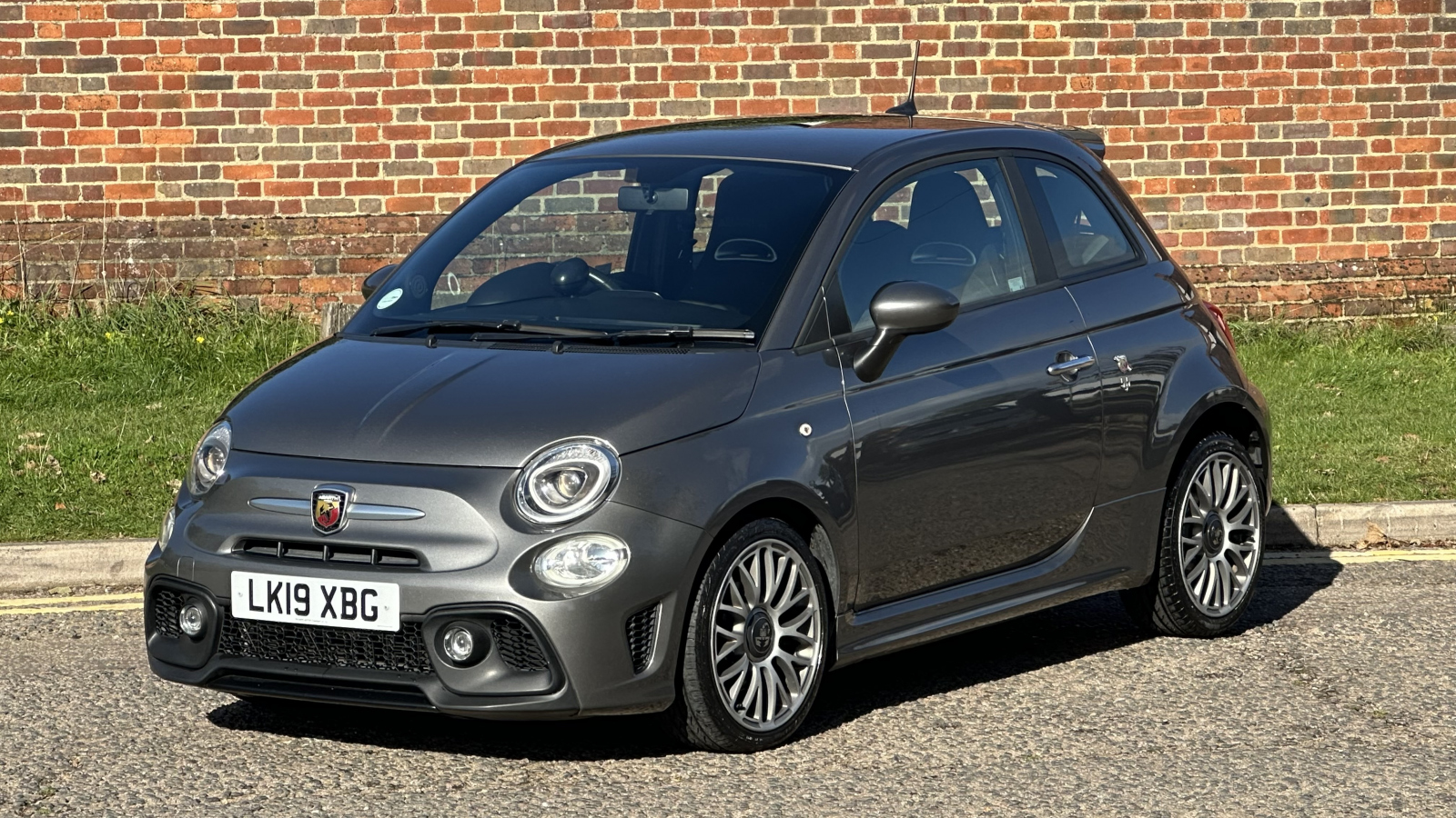 Main listing image - Abarth 595