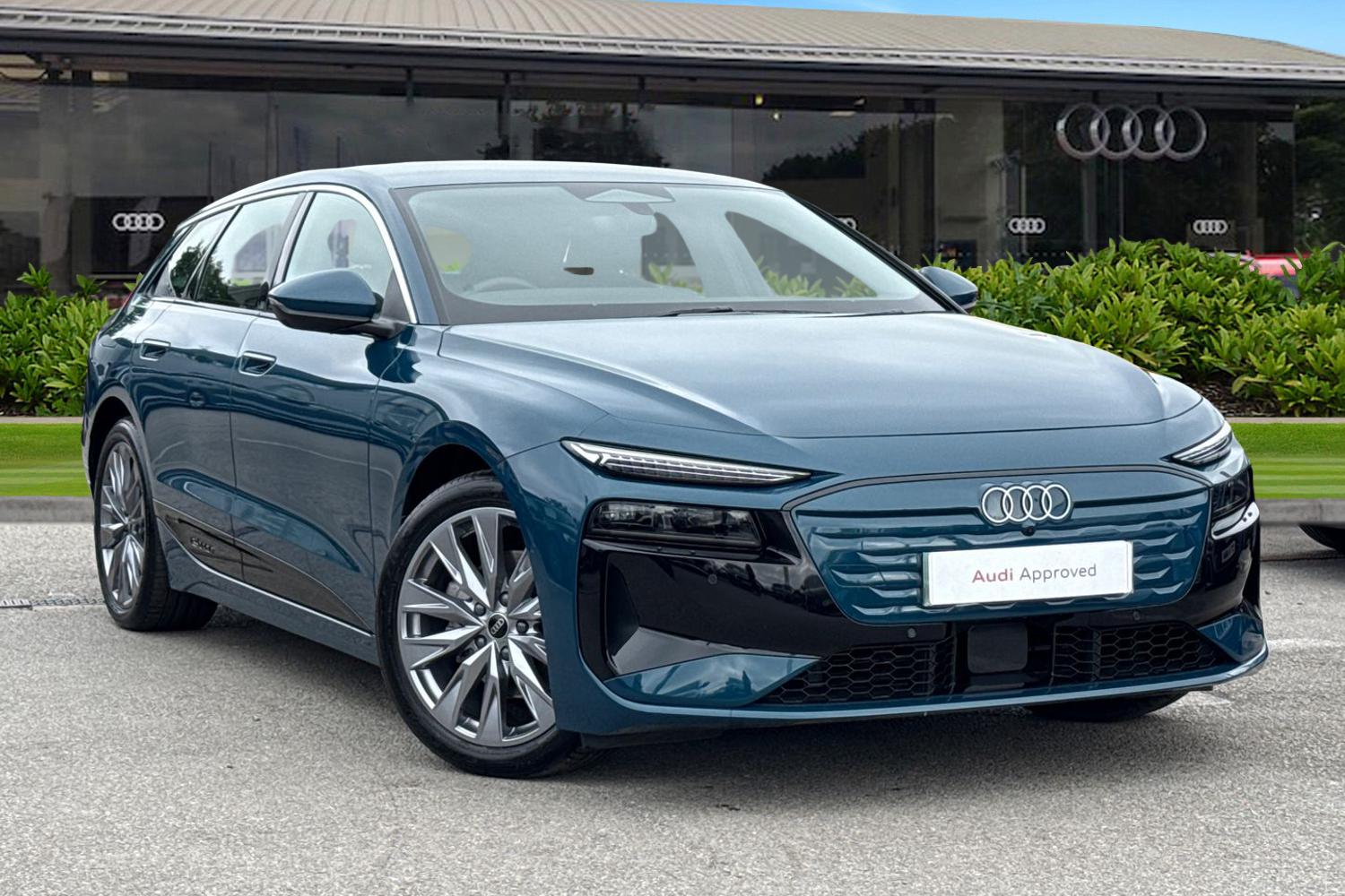 Main listing image - Audi A6