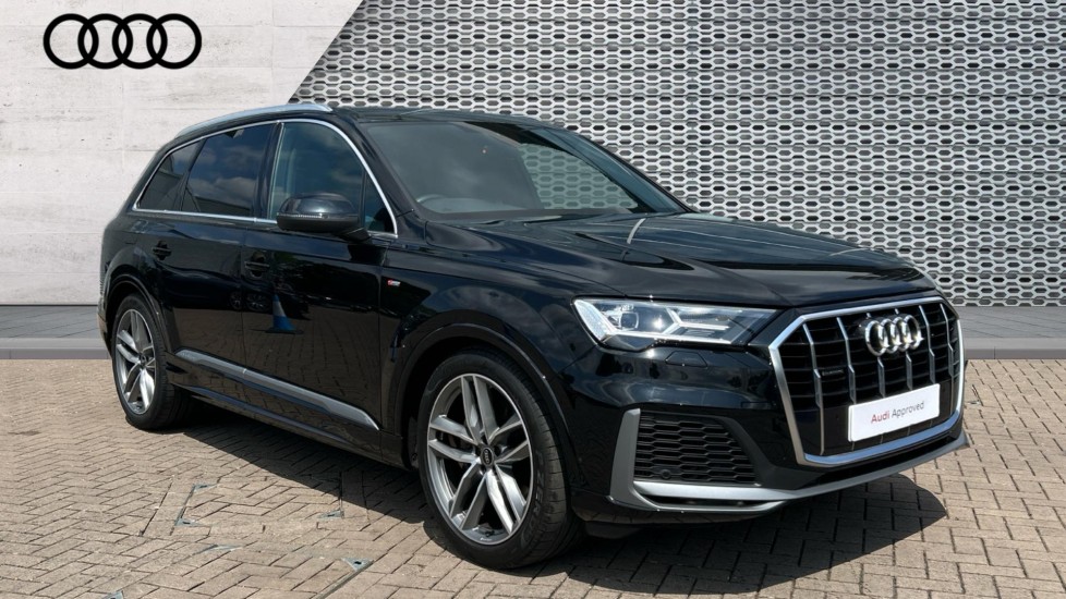 Main listing image - Audi Q7