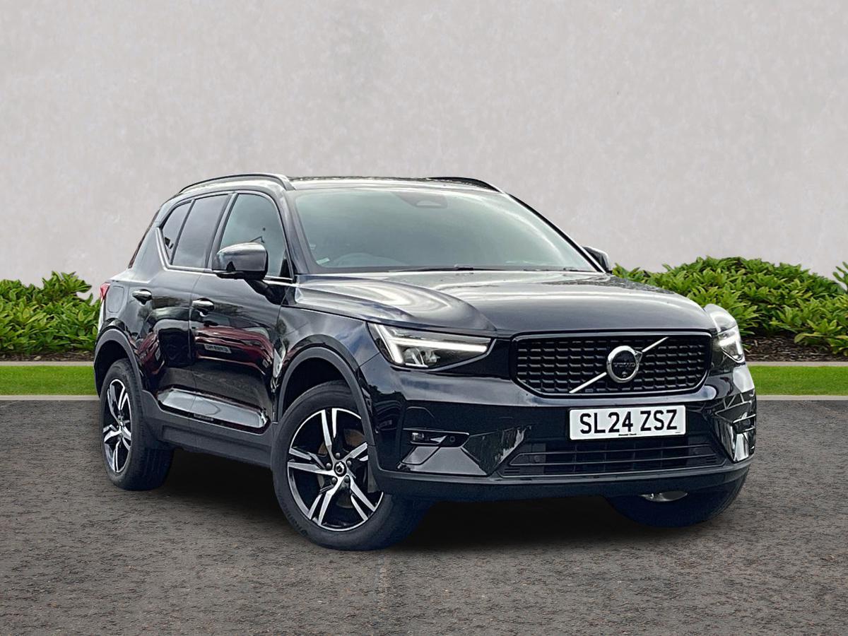 Main listing image - Volvo XC40
