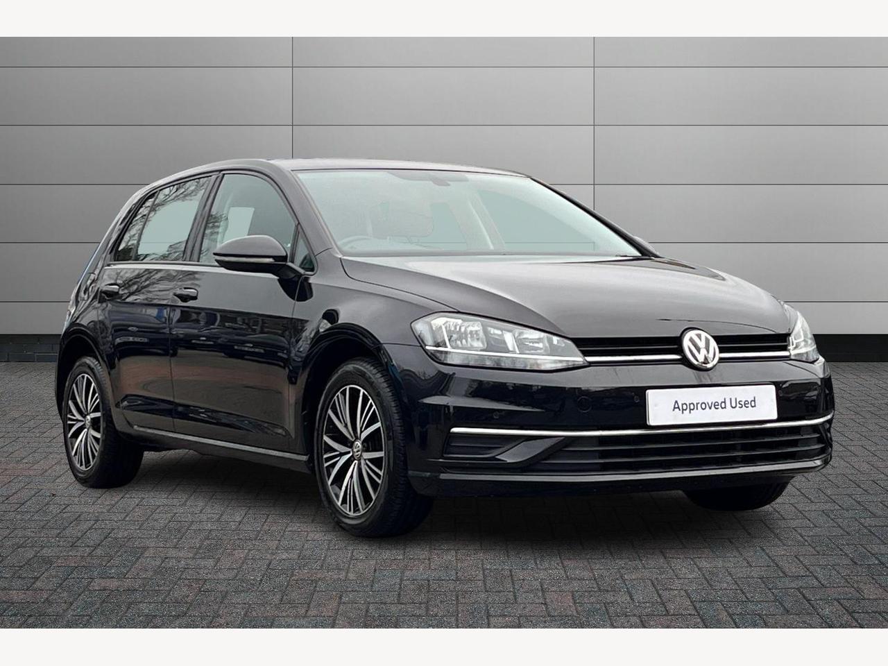 Main listing image - Volkswagen Golf