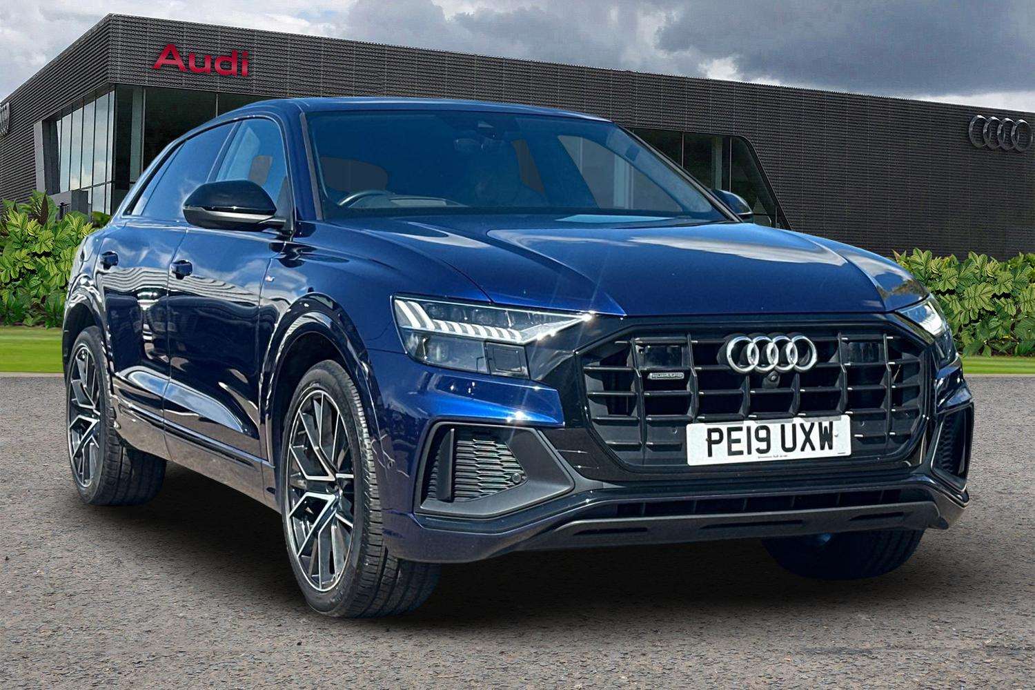 Main listing image - Audi Q8