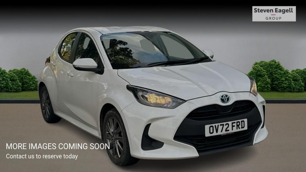 Main listing image - Toyota Yaris