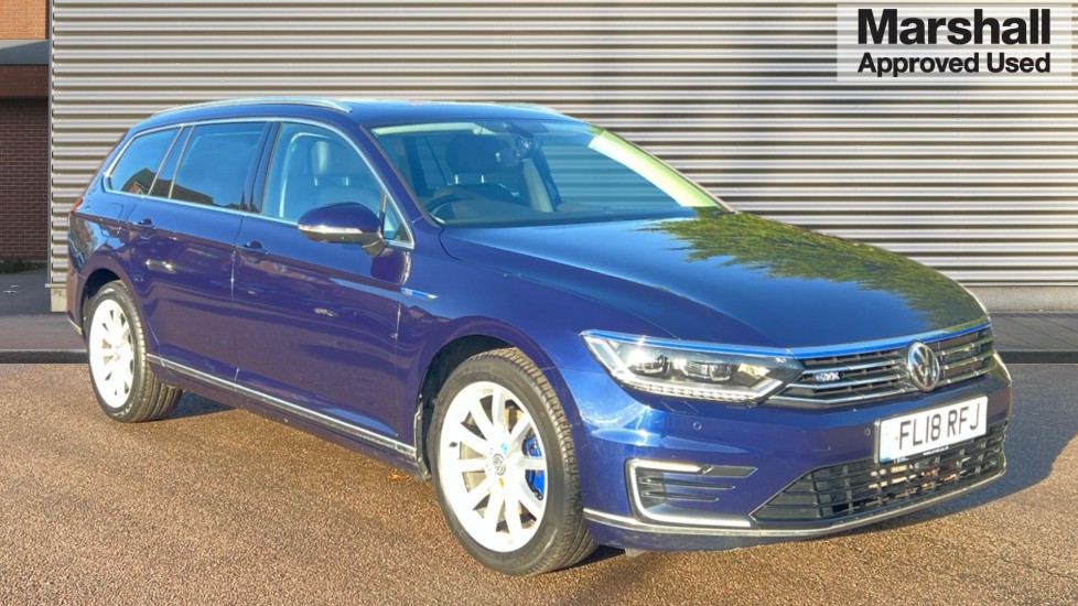 Main listing image - Volkswagen Passat GTE