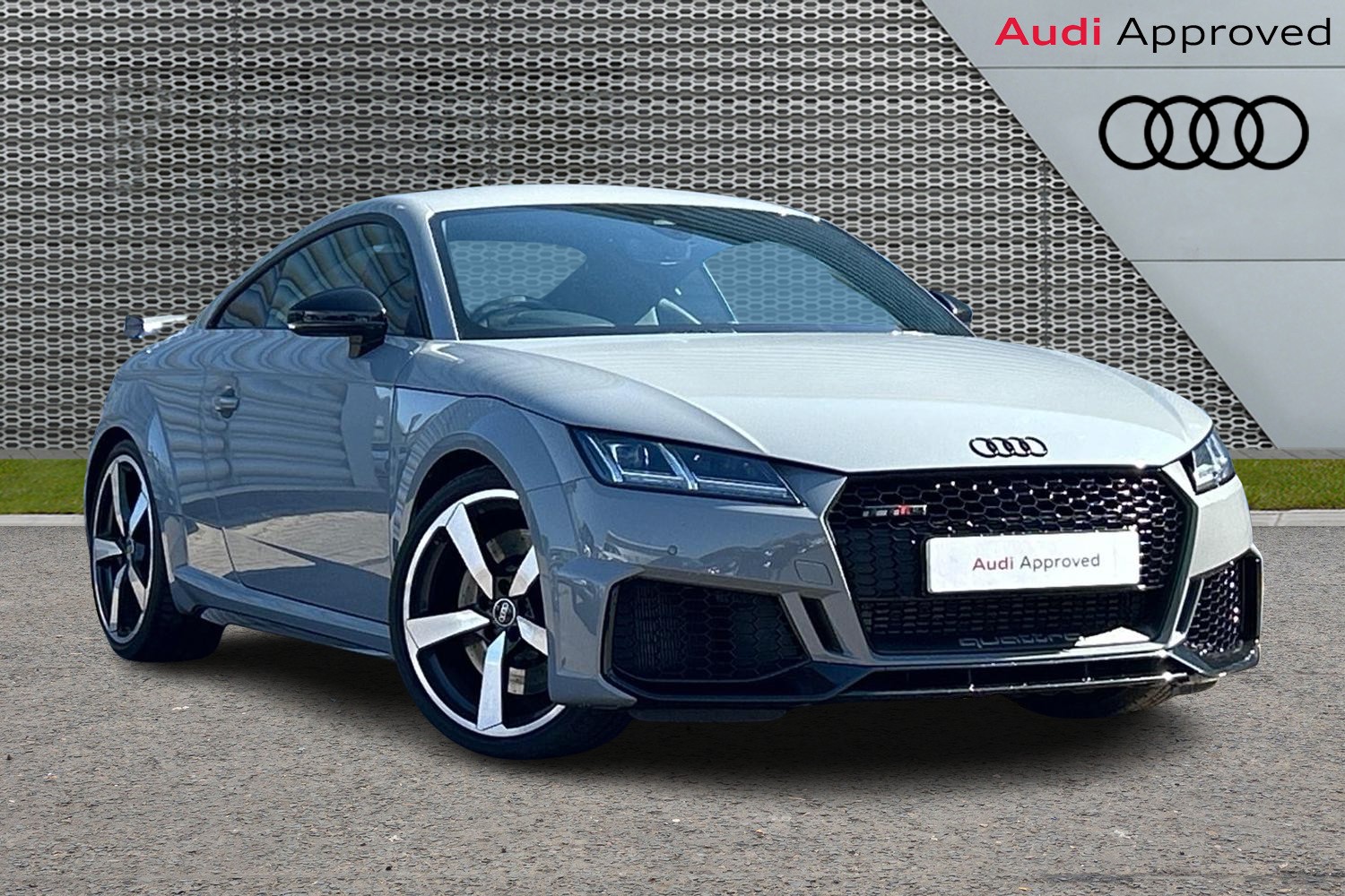 Main listing image - Audi TT RS