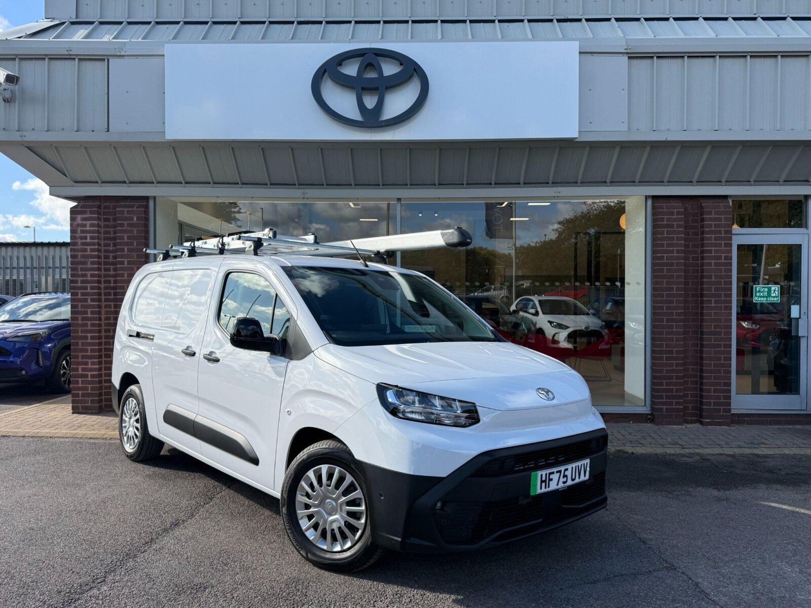 Main listing image - Toyota Proace City