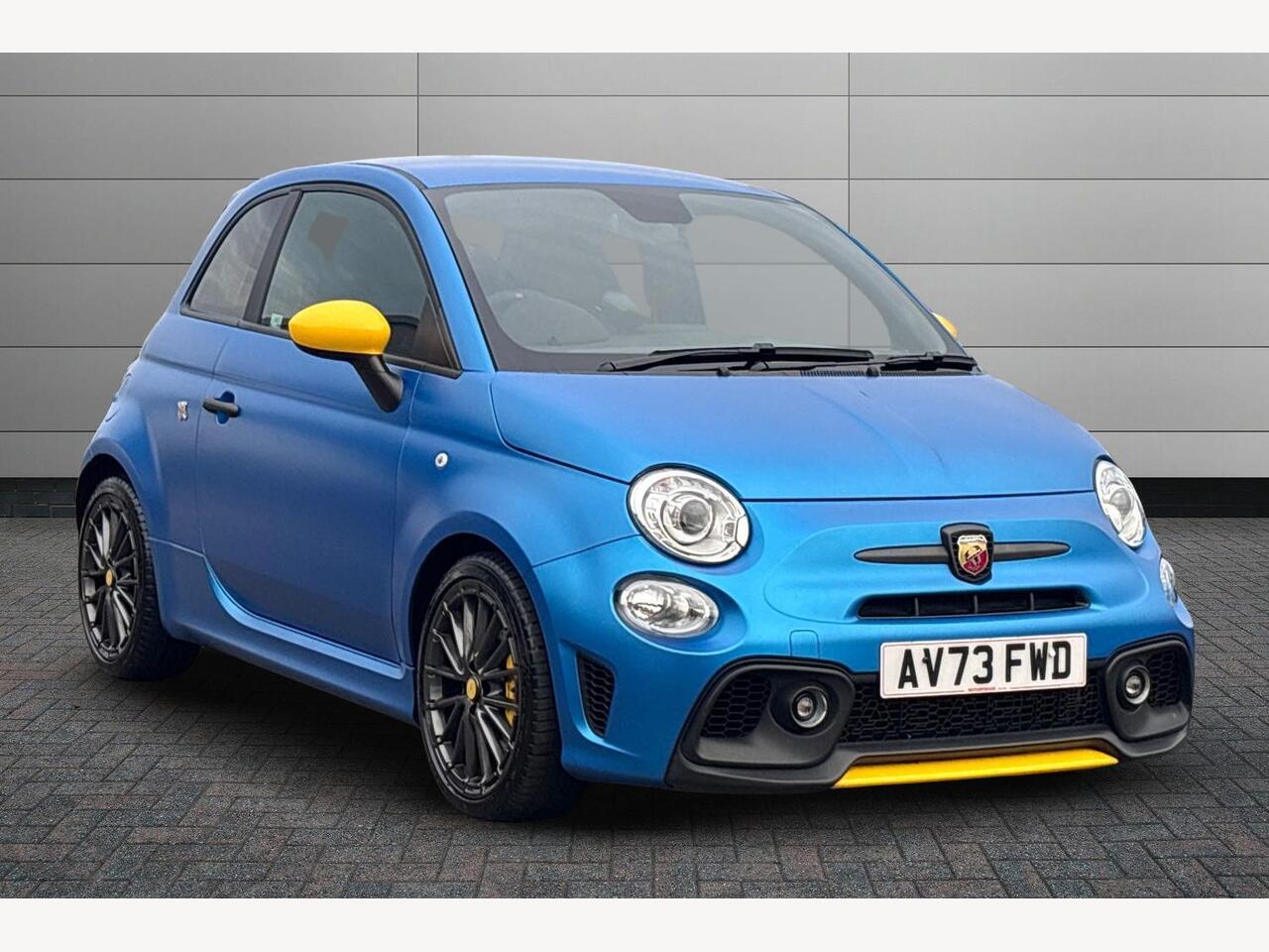 Main listing image - Abarth 695