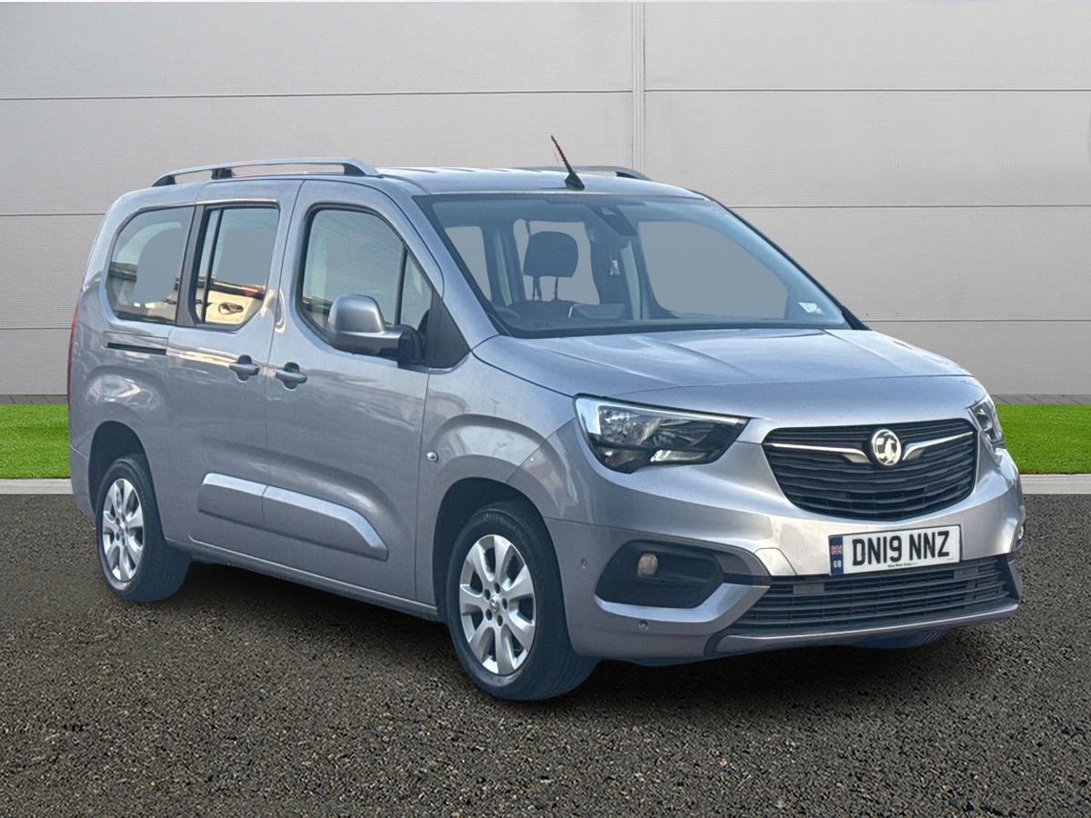 Main listing image - Vauxhall Combo Life