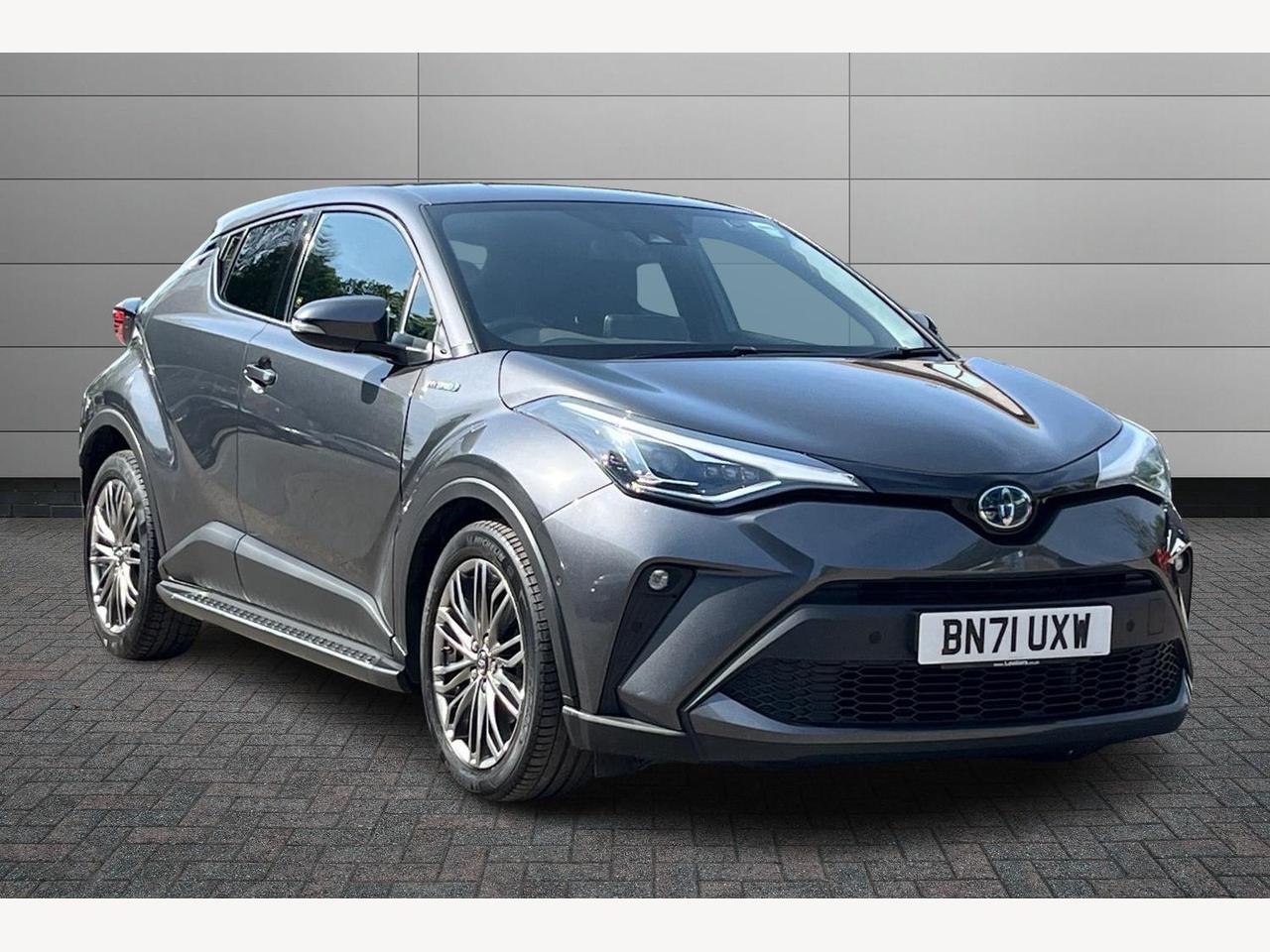Main listing image - Toyota C-HR