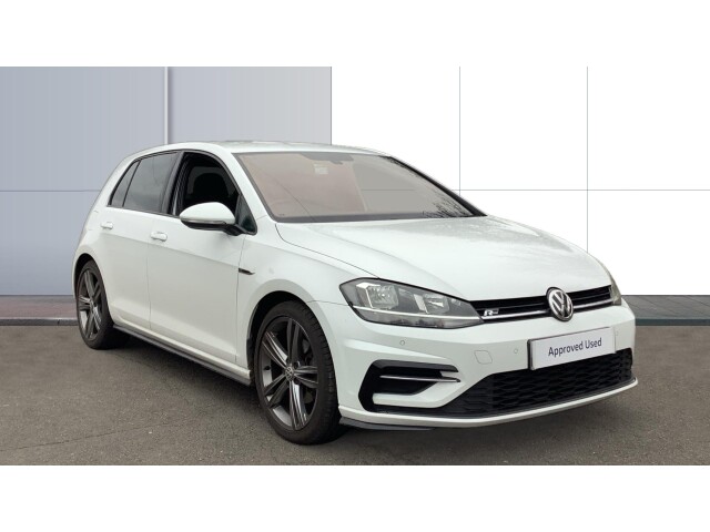 Main listing image - Volkswagen Golf