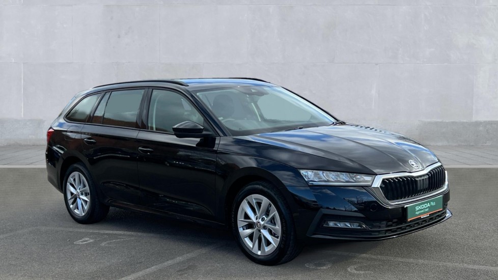 Main listing image - Skoda Octavia Estate