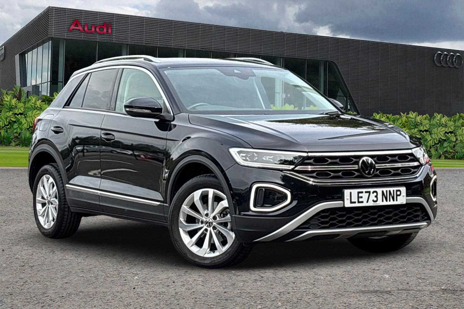 Main listing image - Volkswagen T-Roc