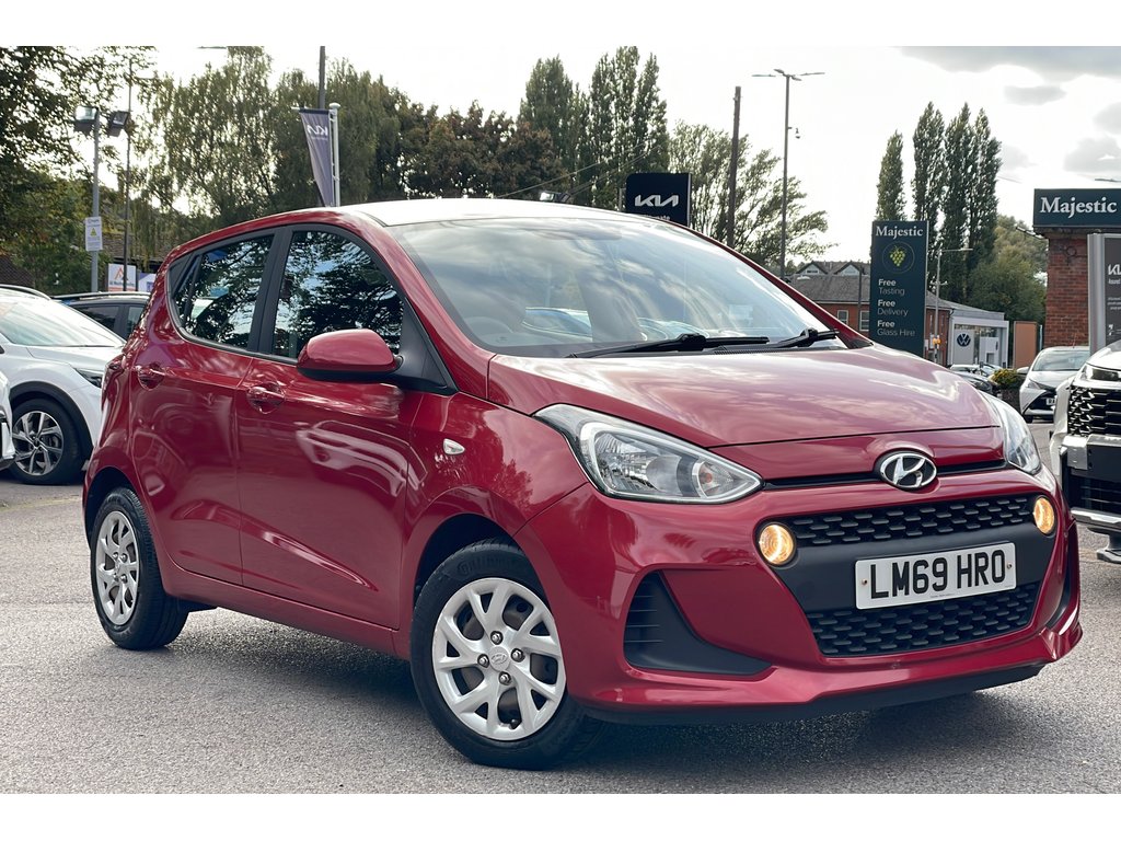 Main listing image - Hyundai i10