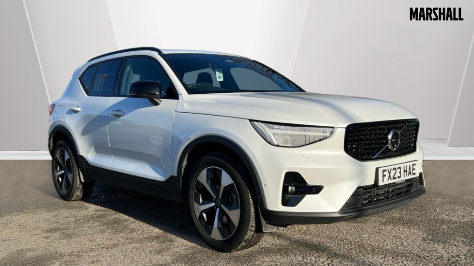 Main listing image - Volvo XC40