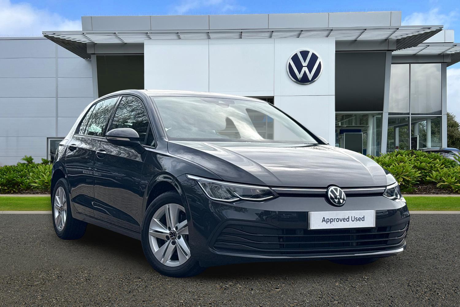 Main listing image - Volkswagen Golf