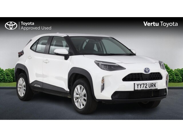 Main listing image - Toyota Yaris Cross