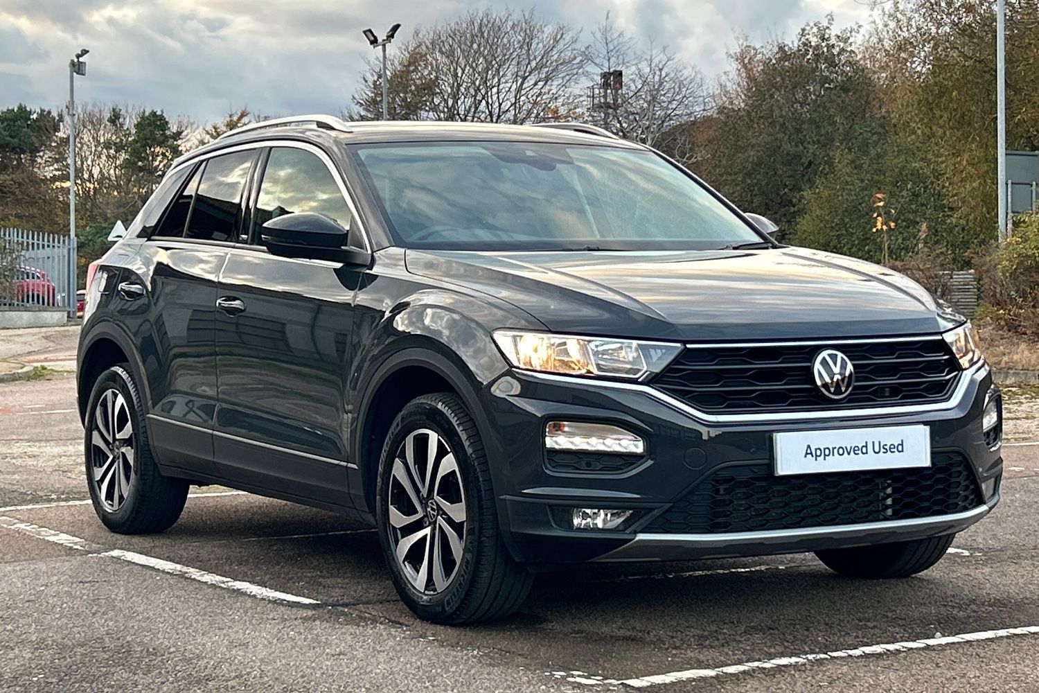 Main listing image - Volkswagen T-Roc