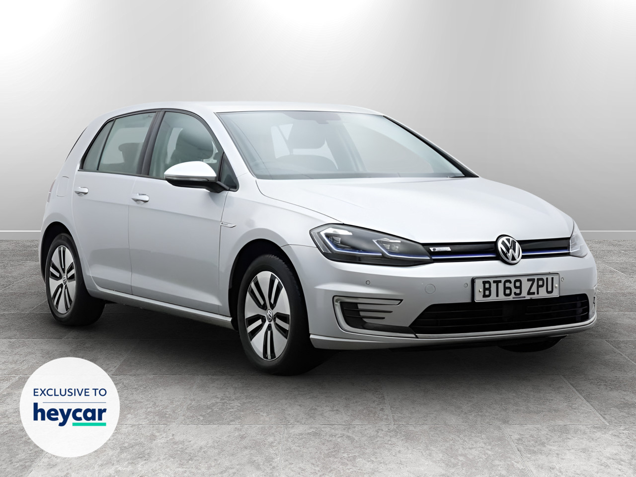 Main listing image - Volkswagen e-Golf