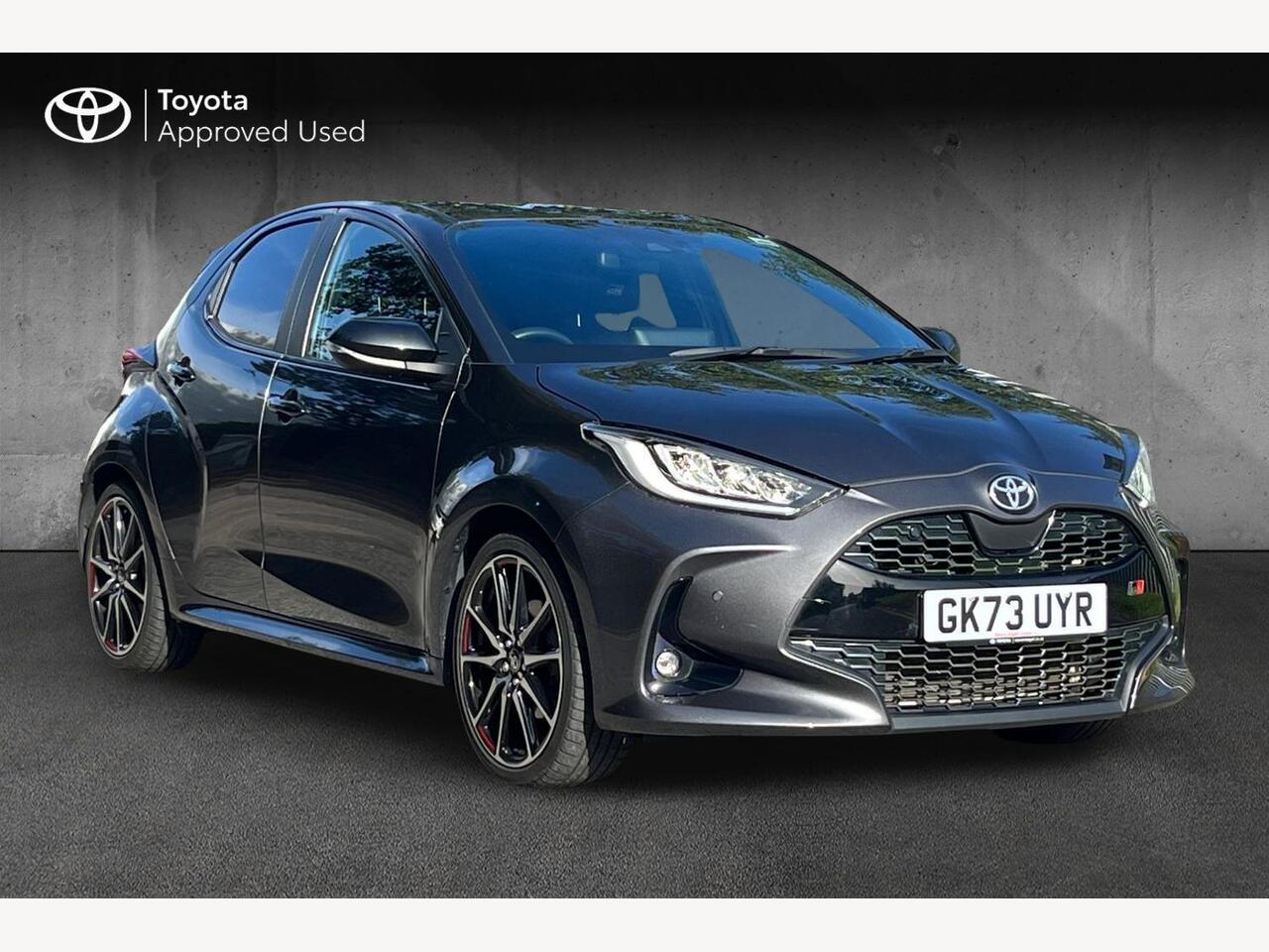 Main listing image - Toyota Yaris