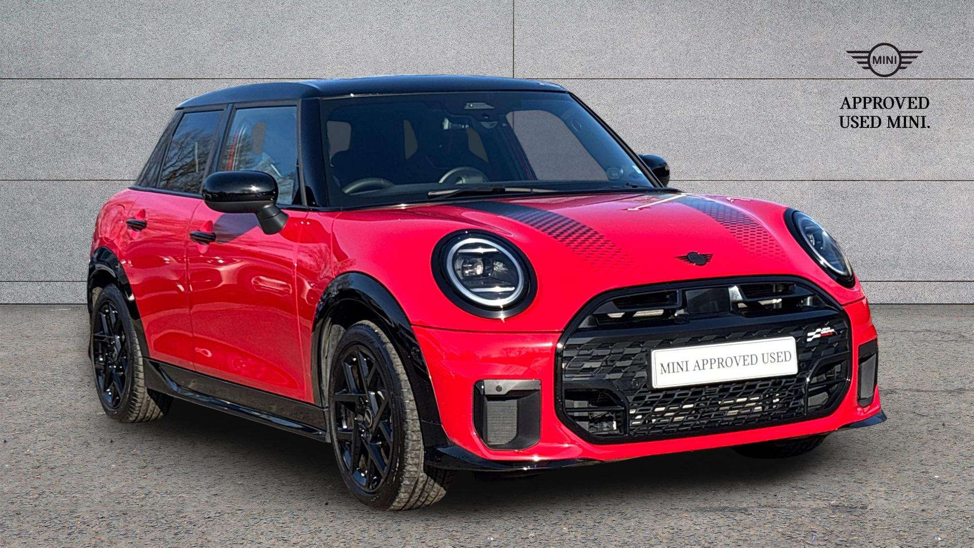 Main listing image - MINI Hatchback 5dr