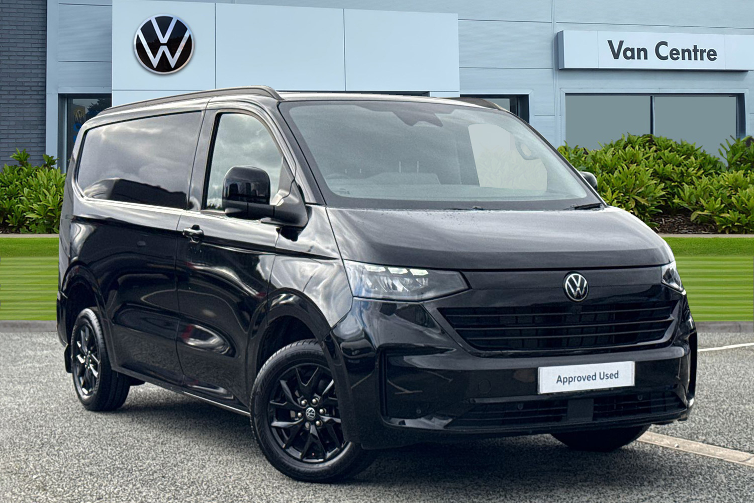 Main listing image - Volkswagen Transporter