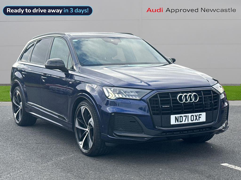 Main listing image - Audi Q7