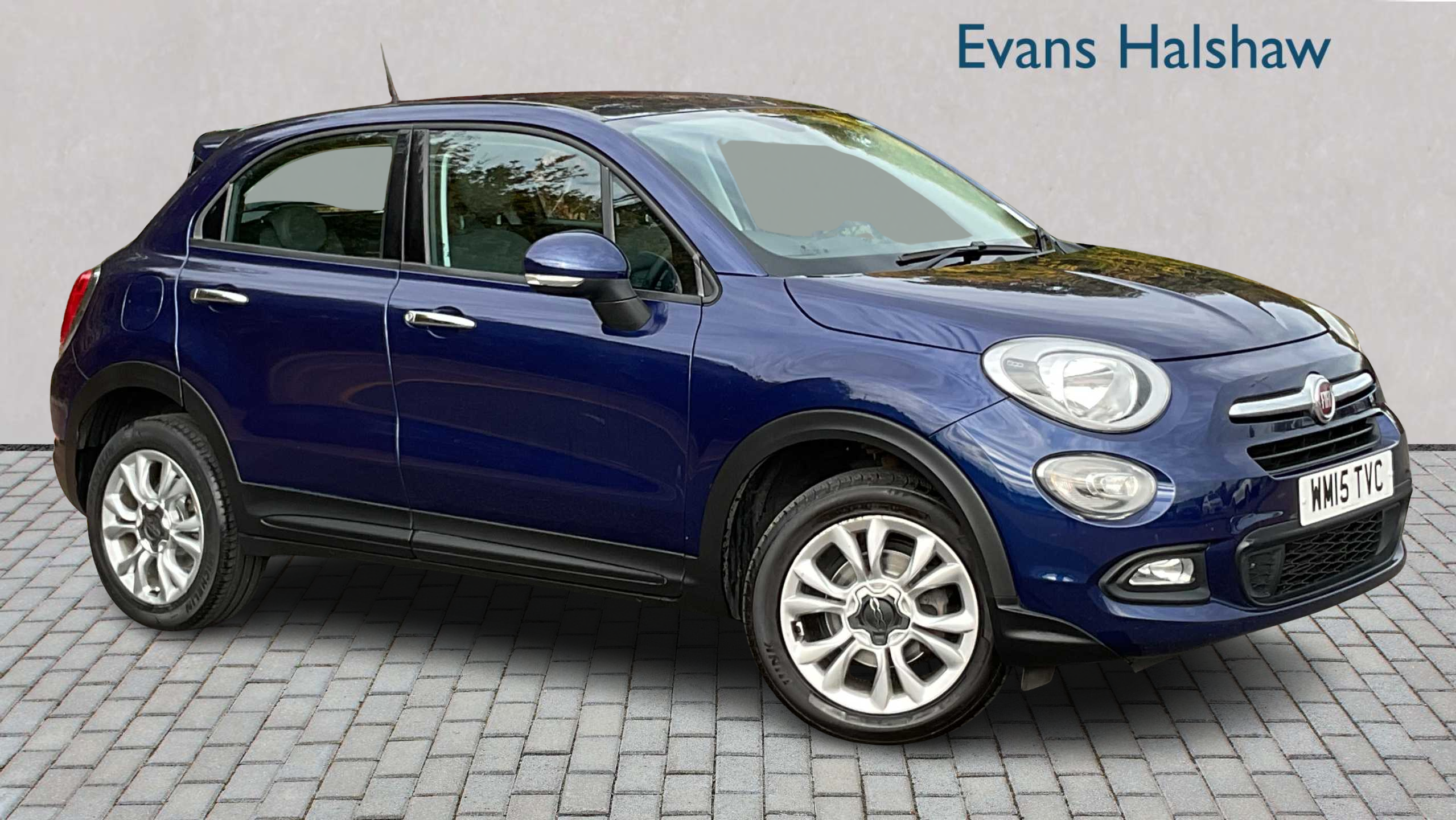 Main listing image - Fiat 500X