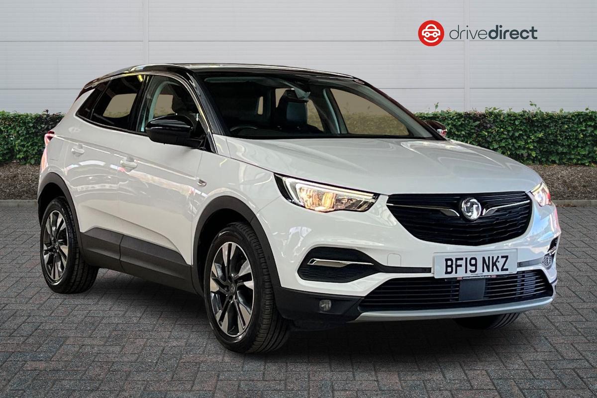 Main listing image - Vauxhall Grandland X