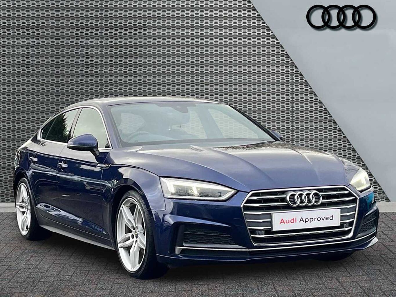 Main listing image - Audi A5