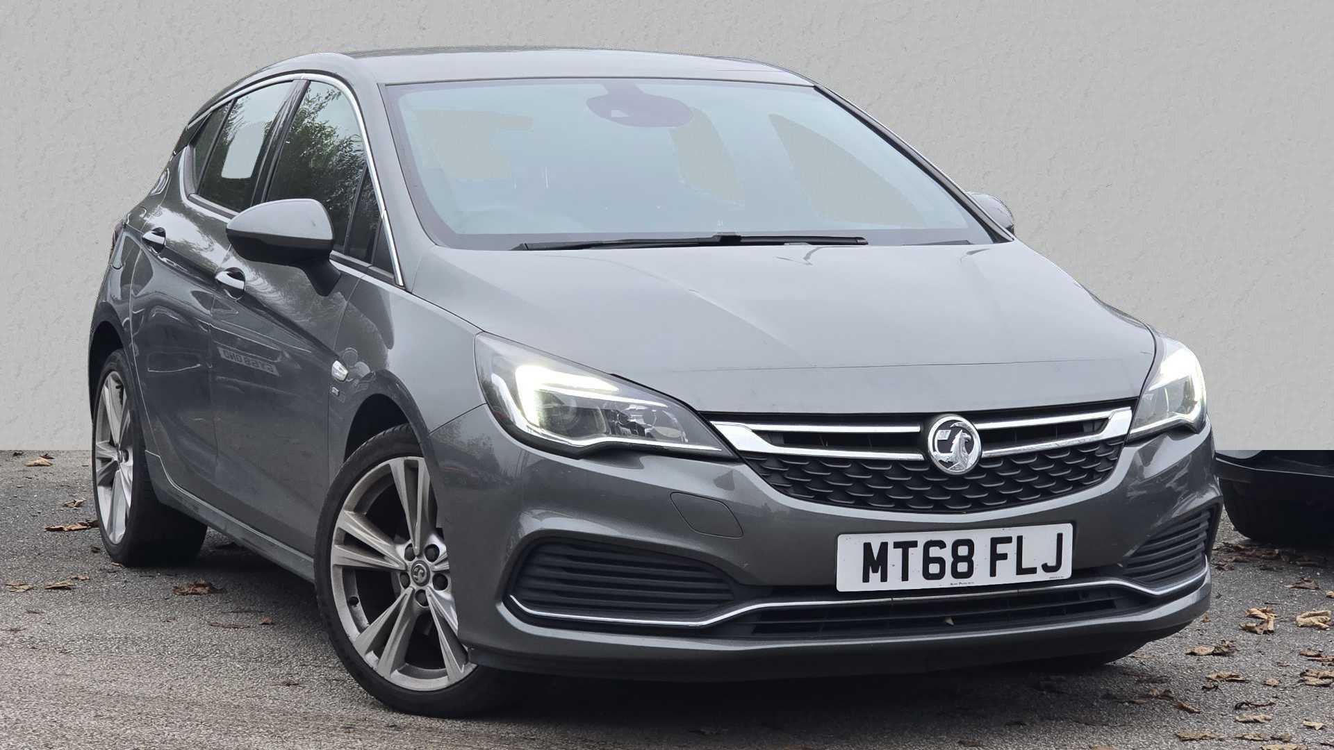 Main listing image - Vauxhall Astra