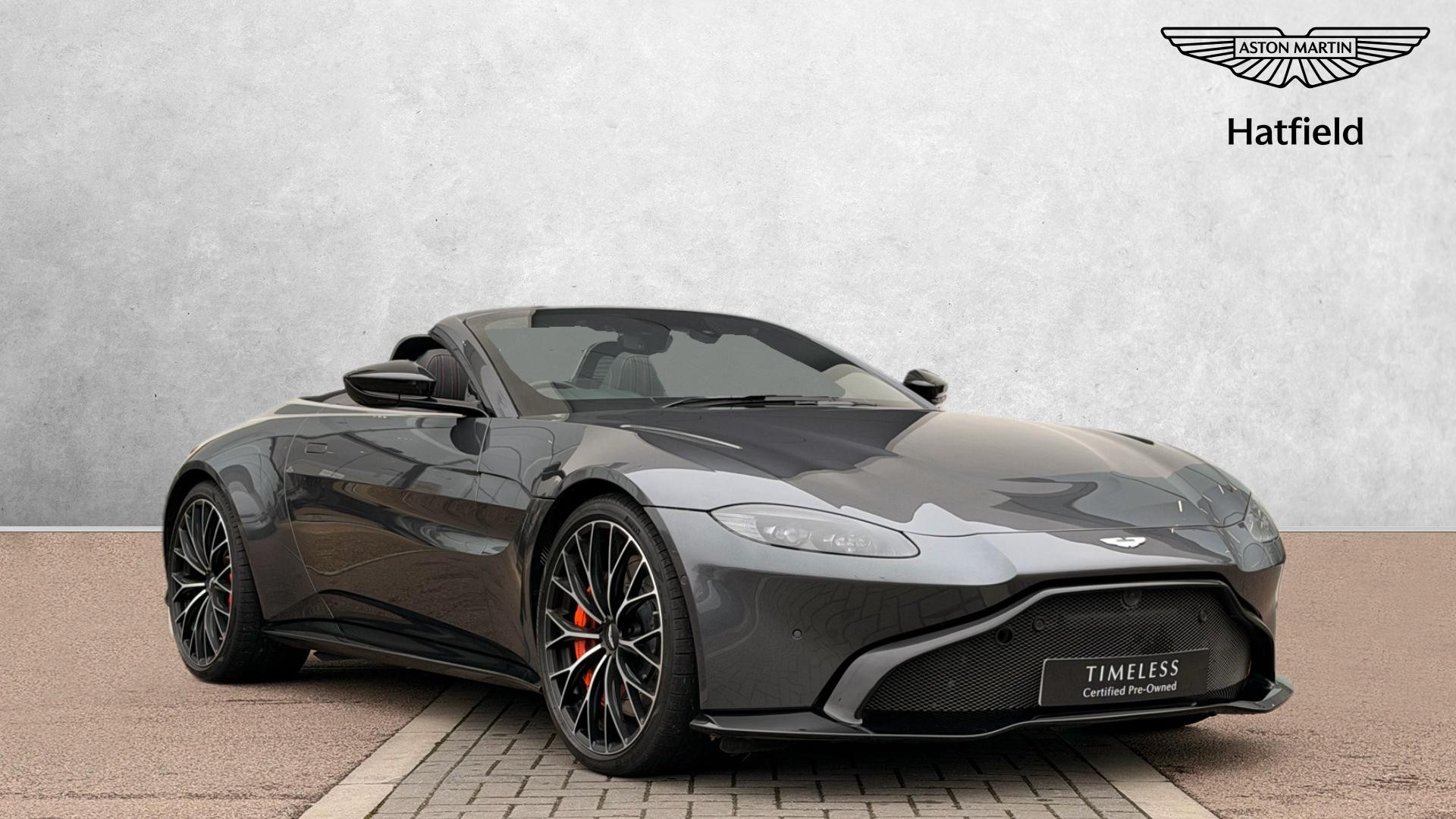 Main listing image - Aston Martin Vantage