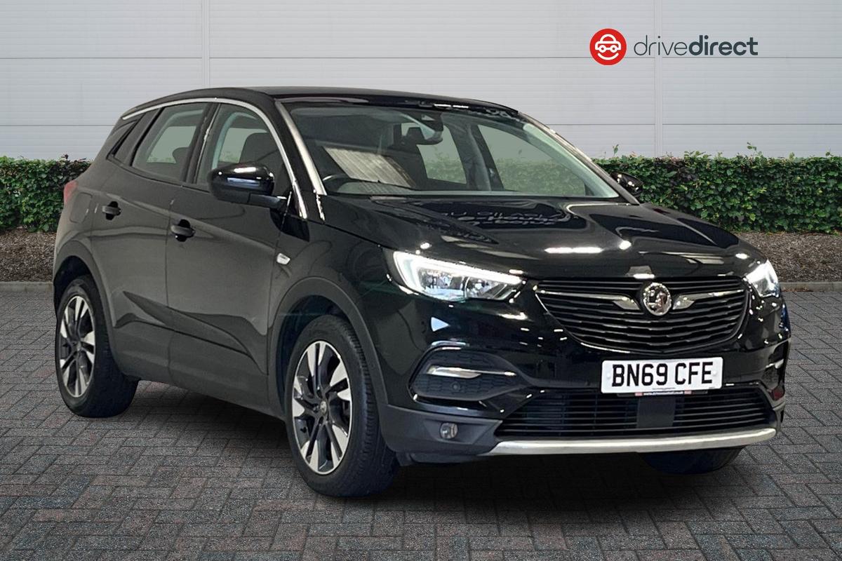 Main listing image - Vauxhall Grandland X