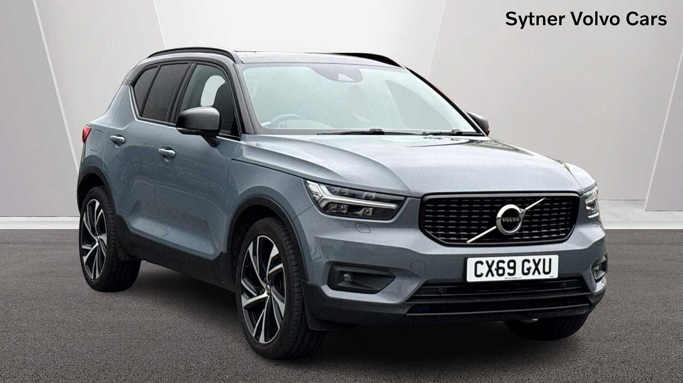 Main listing image - Volvo XC40