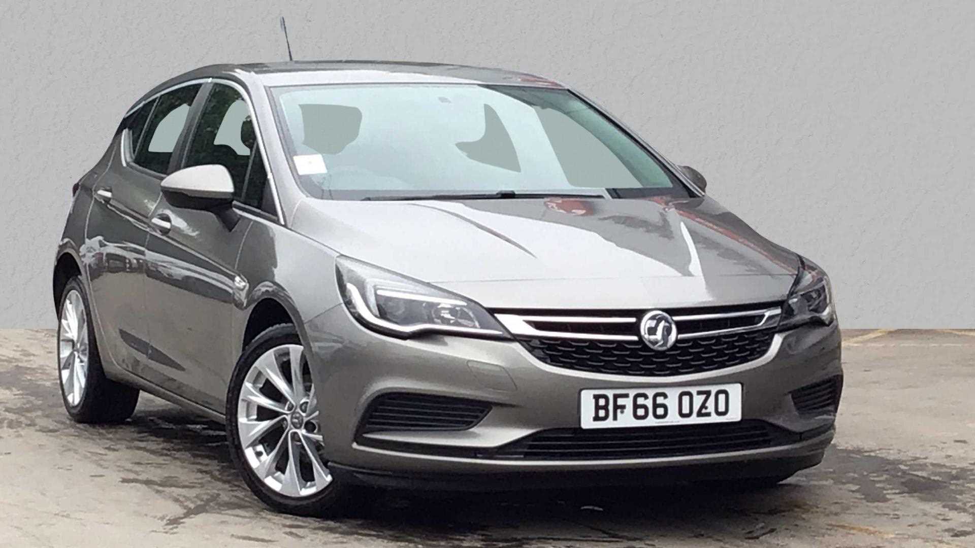 Main listing image - Vauxhall Astra